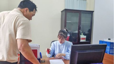 Đề xuất chế độ, chính sách với công chức tự nguyện xin thôi việc/bị cho thôi việc