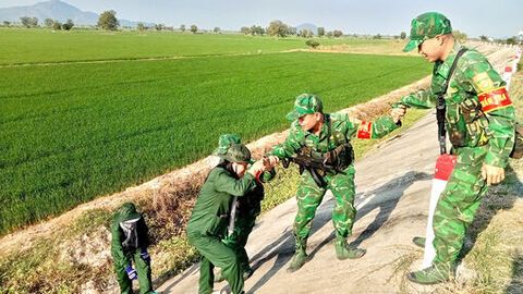 Ấm tình quân, dân