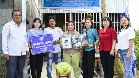 Phụ nữ Cù Lao Giêng chăm lo an sinh xã hội