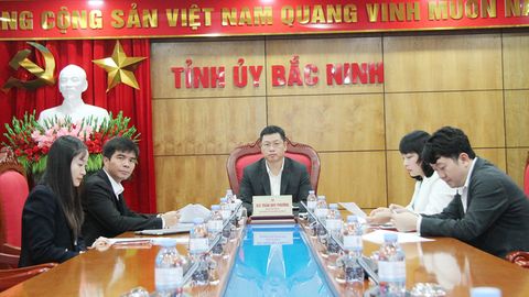 Đẩy mạnh đối ngoại nhân dân, nâng tầm hội nhập quốc tế