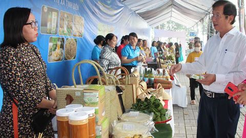 Mở lối kinh doanh cho phụ nữ