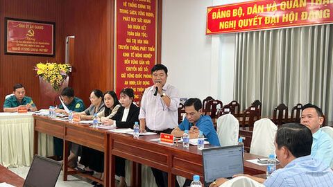Bình xét công dân nhập ngũ dân chủ, công khai