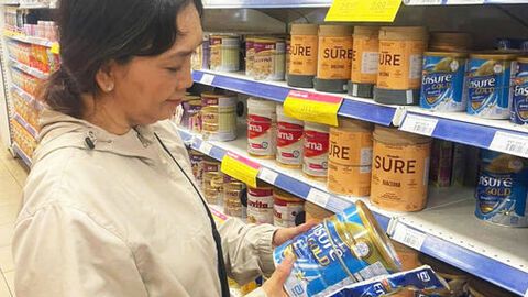 Thắt chặt mua sắm cuối năm