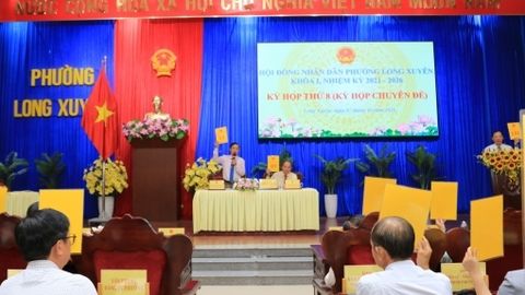 HĐND phường Long Xuyên xem xét, quyết định nhiều nội dung quan trọng