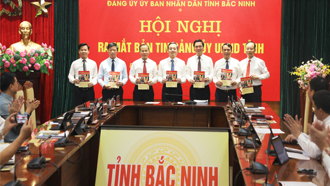 Ra mắt Bản tin Đảng ủy UBND tỉnh Bắc Ninh: Tăng cường công tác tư tưởng, thống nhất nhận thức, hành động