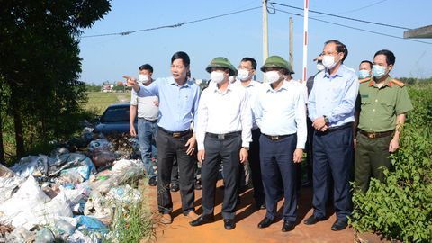 Tập trung tháo gỡ khó khăn, vướng mắc trong thực hiện dự án xử lý rác thải sinh hoạt tại phường Tự Lạn