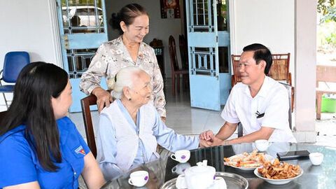 Trưởng ban Nội chính Tỉnh ủy An Giang Nguyễn Văn Sạch chúc tết các xã Vĩnh Thuận, Vĩnh Bình, U Minh Thượng