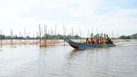 Vững biên cương mùa nước nổi