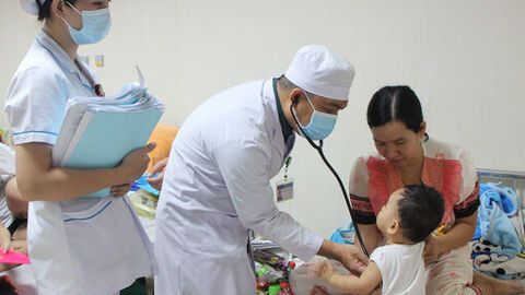 Không chủ quan với bệnh tay chân miệng