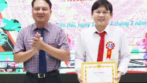 Bế mạc hội thi báo cáo viên, tuyên truyền viên giỏi xã Tiên Hải năm 2026