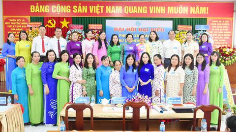 Hội Liên hiệp Phụ nữ xã Châu Phú phấn đấu hỗ trợ ít nhất 2 - 4 hộ phụ nữ thoát nghèo bền vững