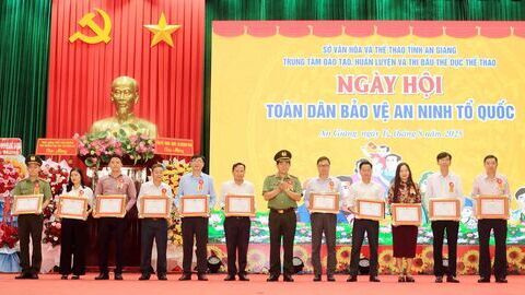 Phát huy sức dân trong bảo vệ an ninh Tổ quốc
