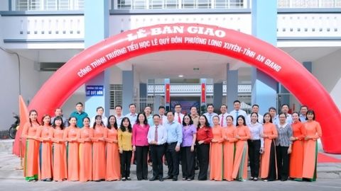 Bàn giao công trình Trường Tiểu học Lê Quý Đôn 