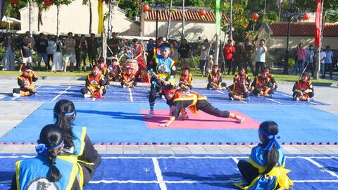 Hơn 100.000 lượt người tham gia Lễ hội truyền thống kỷ niệm ngày mất bà Mạc Mi Cô và ông Mạc Thiên Tích