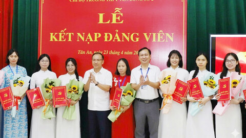 Phát triển Đảng trong học sinh, sinh viên