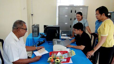 Xã Ô Lâm ra mắt 2 tổ hỗ trợ người dân thực hiện thủ tục hành chính