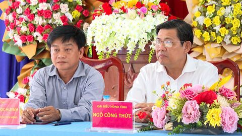 Phó Chủ tịch UBND tỉnh An Giang Ngô Công Thức tiếp xúc cử tri xã Vĩnh Hậu