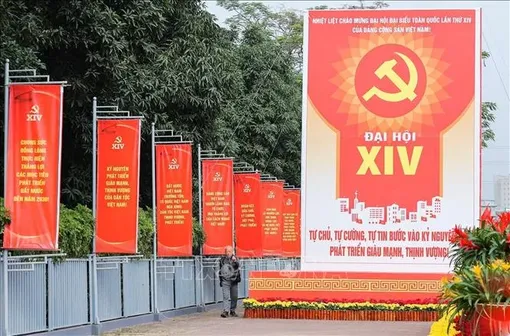 Đảng ta muôn vạn tấm lòng niềm tin 