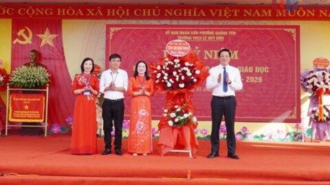 Quảng Ninh: Chủ tịch Ủy ban MTTQ Việt Nam tỉnh dự lễ khai giảng năm học mới tại Trường THCS Lê Quý Đôn