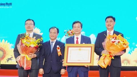 Trường THPT Trần Quốc Tuấn tổ chức lễ kỷ niệm 70 năm thành lập