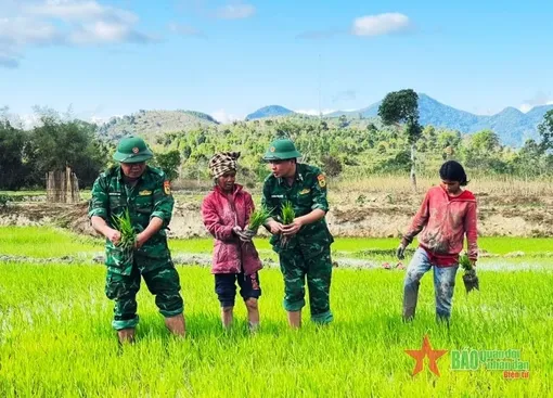 Con người Việt Nam - “Thế trận lòng dân” là cội nguồn sức mạnh bảo vệ Tổ quốc 