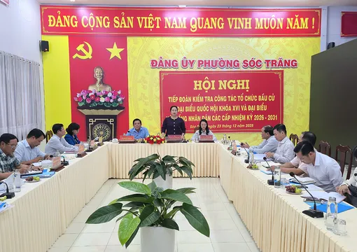 Tổ kiểm tra số 03 kiểm tra tổ chức bầu cử tại các xã, phường 