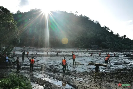 Bài 4: Giải pháp làm thất bại mưu đồ “dân sự hóa” Quân đội 