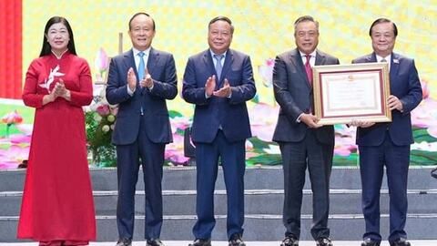 Chương trình số 04-CTr/TU: Nền tảng cho Thủ đô phát triển bền vững