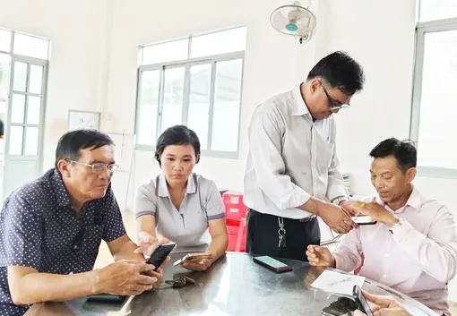 Xã Tân Thạnh đẩy mạnh chuyển đổi số trong công tác đảng 