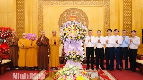Ban Trị sự Giáo hội Phật giáo Việt Nam tỉnh thăm, chúc mừng Tỉnh ủy, HĐND, UBND, Ủy ban MTTQ Việt Nam tỉnh