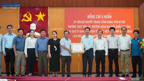 Đảng ủy xã Trà Bồng cần có những giải pháp sáng tạo, giúp người dân thoát nghèo