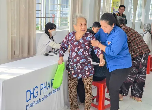 Tuổi trẻ Hòa Tú làm theo lời Bác 