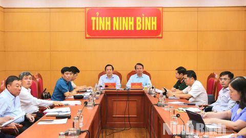 Thủ tướng Chính phủ đánh giá cao tỉnh Ninh Bình trong ứng phó và khắc phục hậu quả cơn bão số 10