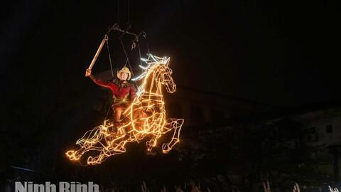 Show thực cảnh “mở lối” mới cho du lịch Ninh Bình