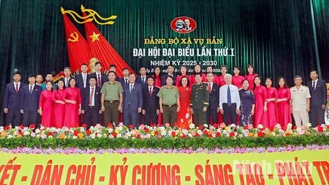 Phát huy bản sắc văn hoá truyền thống của vùng đất Thiên Bản, xây dựng xã Vụ Bản phát triển nhanh, bền vững