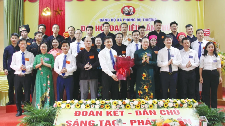 Đổi mới, sáng tạo, khai thác hiệu quả tiềm năng, lợi thế, xây dựng Phong Dụ Thượng phát triển xanh, bản sắc và hạnh phúc