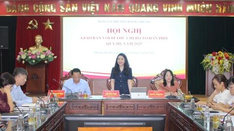 Đảng ủy phường Hai Bà Trưng giao ban với 60 bí thư chi bộ tổ dân phố