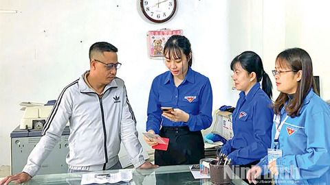 Đẩy mạnh chuyển đổi số từ cơ sở