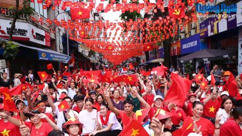 Tỉnh ủy Quảng Ngãi yêu cầu triển khai ngay việc tặng quà cho nhân dân