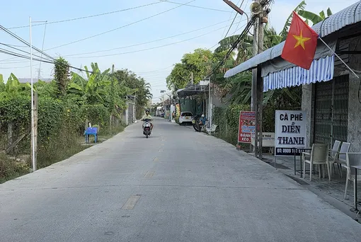 Nêu cao trách nhiệm vì dân 