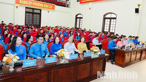 Đối thoại, tháo gỡ khó khăn, đồng hành cùng thanh niên