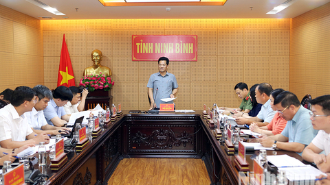 Đẩy nhanh tiến độ các dự án, nhiệm vụ trọng điểm phát triển kinh tế biển của tỉnh
