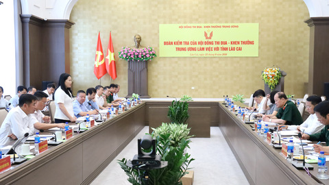 Đoàn Kiểm tra của Hội đồng Thi đua - Khen thưởng Trung ương làm việc với tỉnh Lào Cai