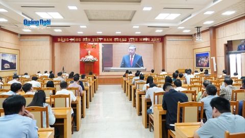 Khẩn trương cụ thể hóa Nghị quyết Đại hội XIV của Đảng thành chương trình, kế hoạch hành động