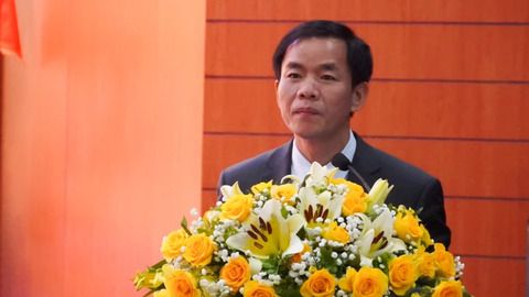 Tiếp tục xây dựng pháp luật, giám sát tối cao và quyết định những vấn đề hệ trọng của đất nước