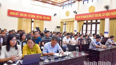 Tập huấn nghiệp vụ phổ biến, giáo dục pháp luật cho các tuyên truyền viên, hoà giải viên phường Đông A