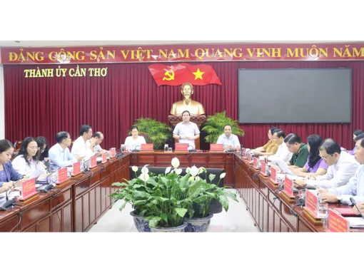 Chú trọng tuyên truyền, định hướng tư tưởng, phòng ngừa chủ động, đấu tranh phản bác những luận điệu xuyên tạc của các thế lực thù địch 