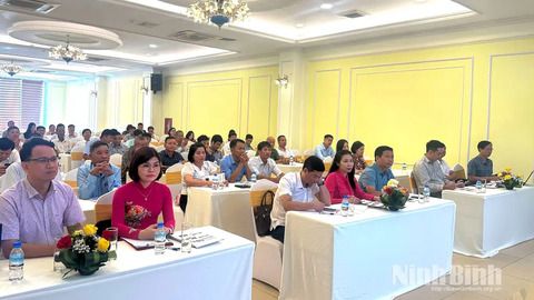 Tập huấn về thương hiệu, bản sắc của thương hiệu địa phương