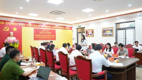 Đoàn Kiểm tra của Ban Thường vụ Thành ủy Hà Nội làm việc với Đảng ủy xã Hạ Bằng