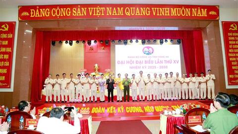 Xây dựng lực lượng Công an tỉnh Nghệ An thật sự trong sạch, vững mạnh, chính quy, tinh nhuệ, hiện đại, đáp ứng yêu cầu, nhiệm vụ trong tình hình mới